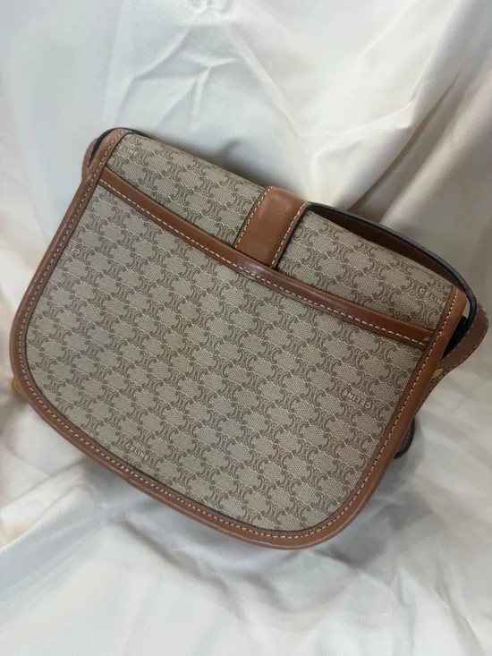 Celine Tan Brown Vintage Macadam PVC and leather shoulder bag - Picture 10 of 11